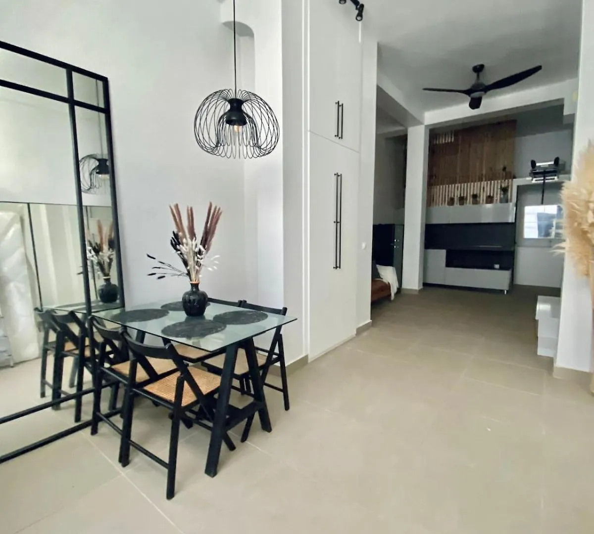 Bonito Apartamento Al Lado Del Centro De Malaga 0*,  Spain